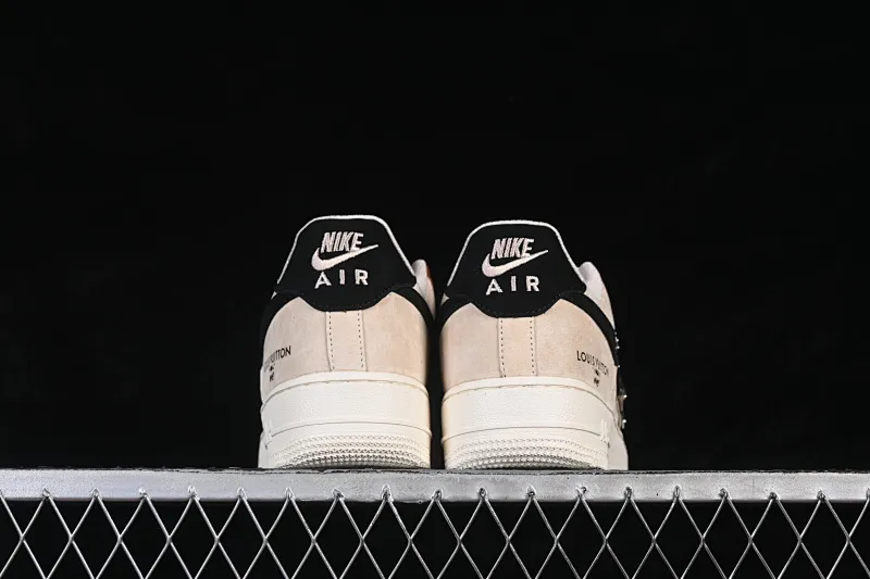 All categories Nk Air Force 1 Air Force series Nk Air Force 1 Low Air Force low-top Nike Air Force 1'07 Low joint milk tea caramel Air Force 1 low-top casual sneakers FQ3546-100